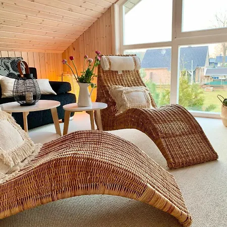 Feriehus Seerose Am See,