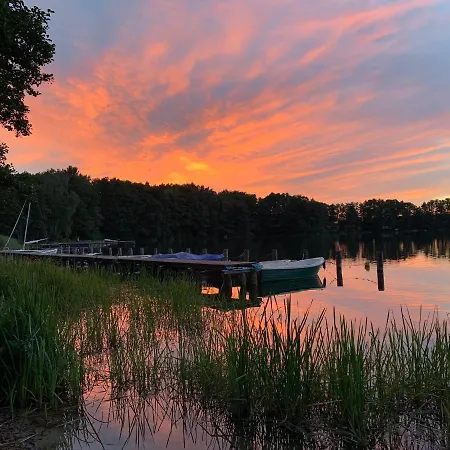 Seerose Am See, Feriehus Dummer