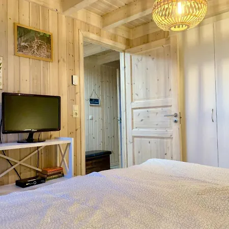 Feriehus Seerose Am See,